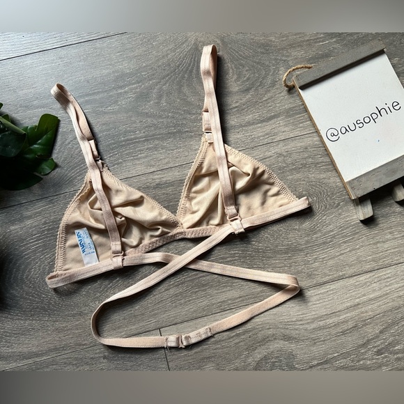 Vintage Warner’s Any Which Way Wire Free Cream Triangle Wrap Bralette 36 A B C - Picture 8 of 13